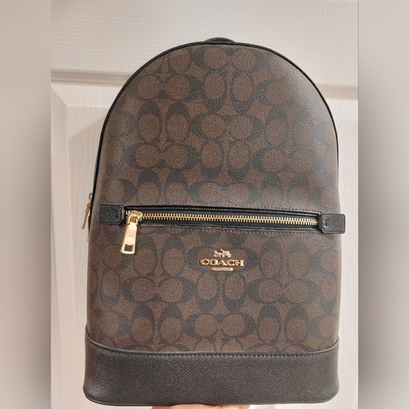 Coach purse - Picture 1 of 8